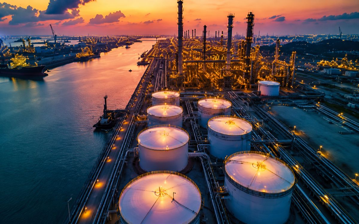 what-is-midstream-in-oil-and-gas